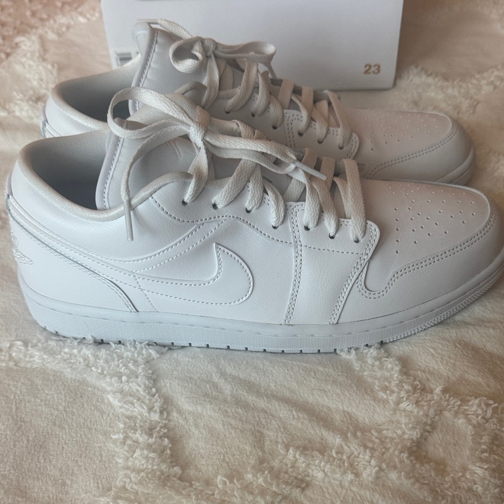 Women’s Air Jordan 1 Low